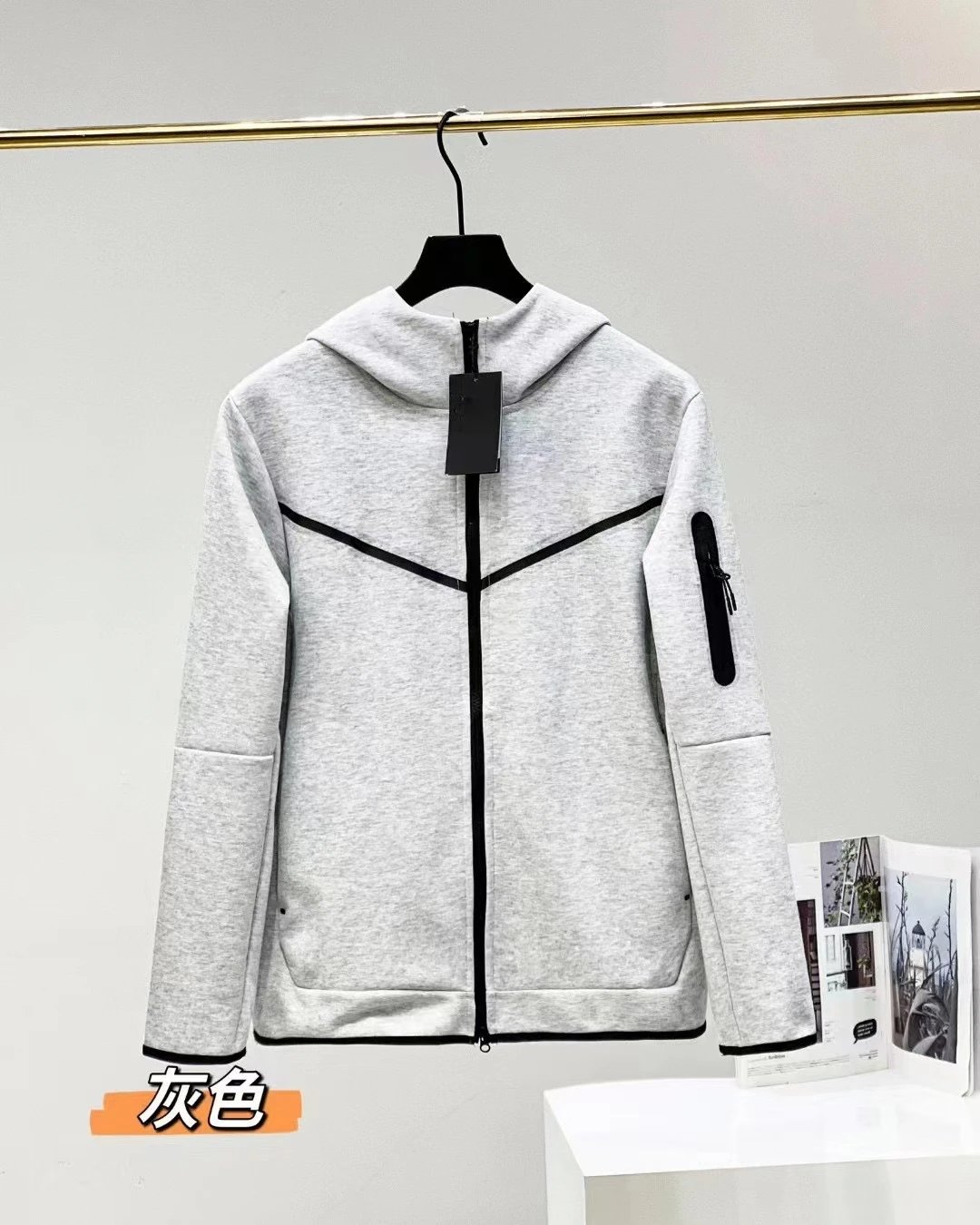 Casual White zip hoodie White Full Zip for Streetwear Looks