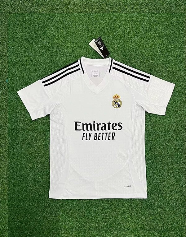 Real Madrid Classic Home soccer jersey White Real Madrid for Daily Styling