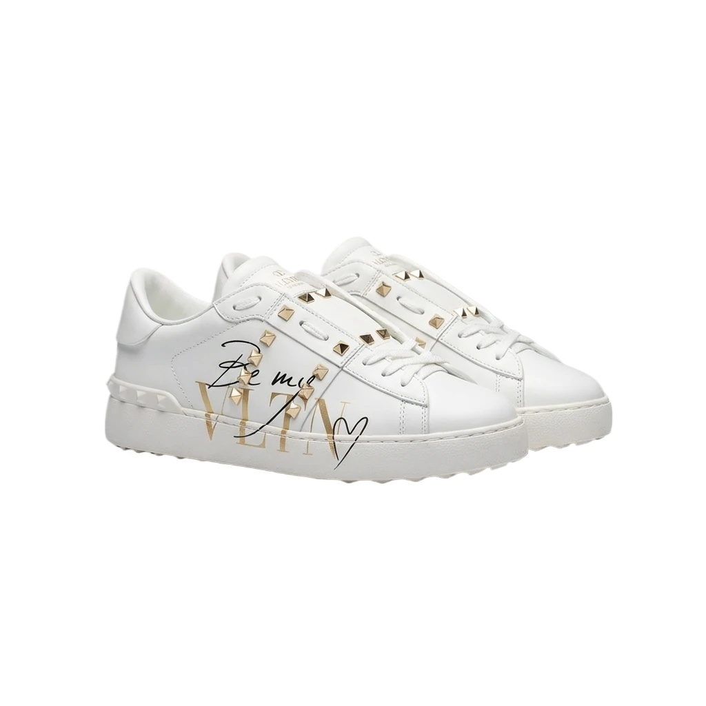 Valentino rivet trendy white shoes