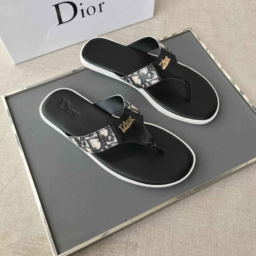 Dior Monogram Light Luxury Style Black and White Colorblock Flip-Flops
