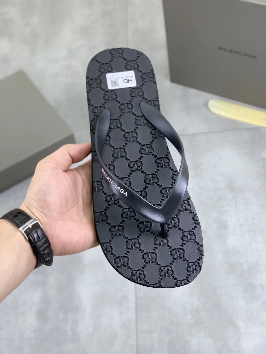 Balenciaga BB Monogram Light Luxury Black Flip-Flops