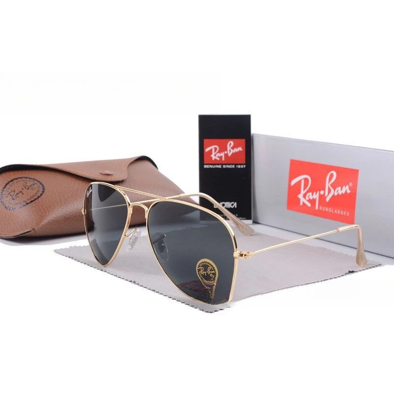 Ray-Ban Patterned Aviator sunglasses Gold Tone Sunglasses with Polished Detail