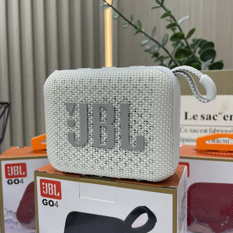 JBL Go 4 Portable Speaker in Silver