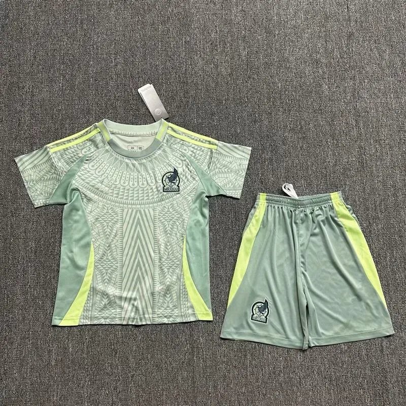 Germany Streetwear Soccer jersey set White Germany Football with Practical Shape