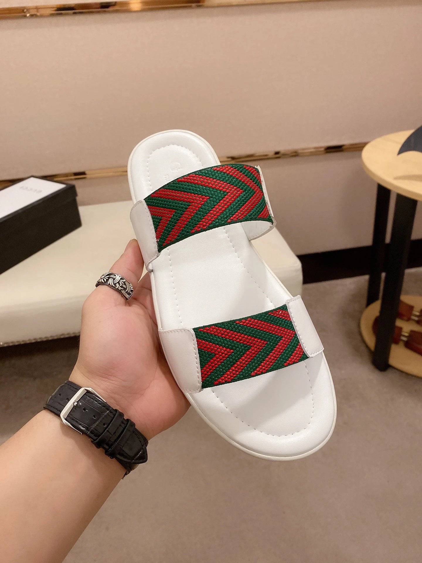 Gucci Classic Webbing Casual Style White Slide Sandals