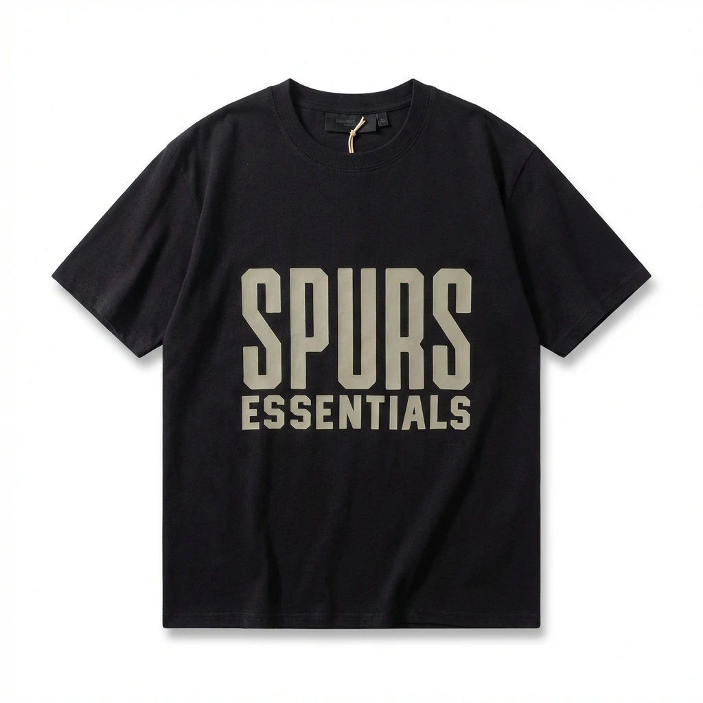 ESSENTIALS minimalist style black T-shirt