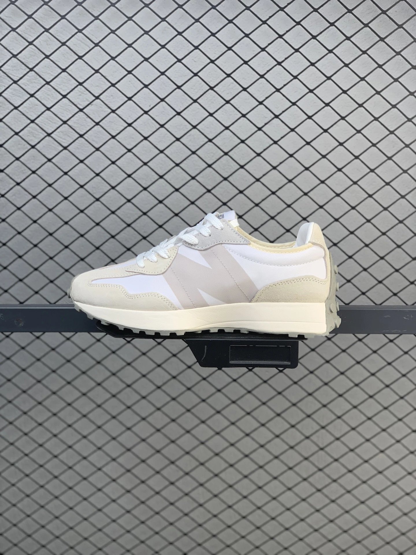 New Balance Retro Runners, Cream and Retro Runner Shape