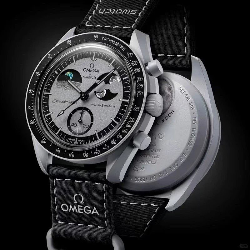 Omega Black Strap Chronograph Watch for Photo Ready Styling