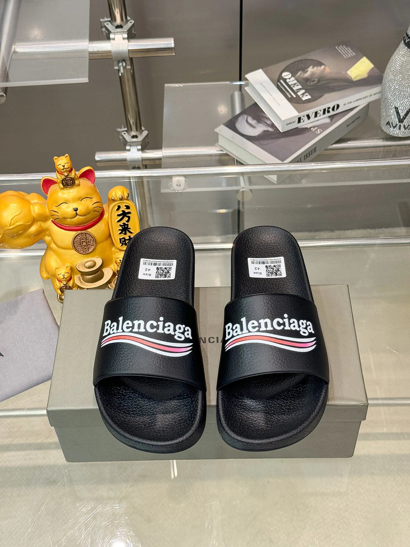 Balenciaga Trendy Color-Stripe Black Slippers