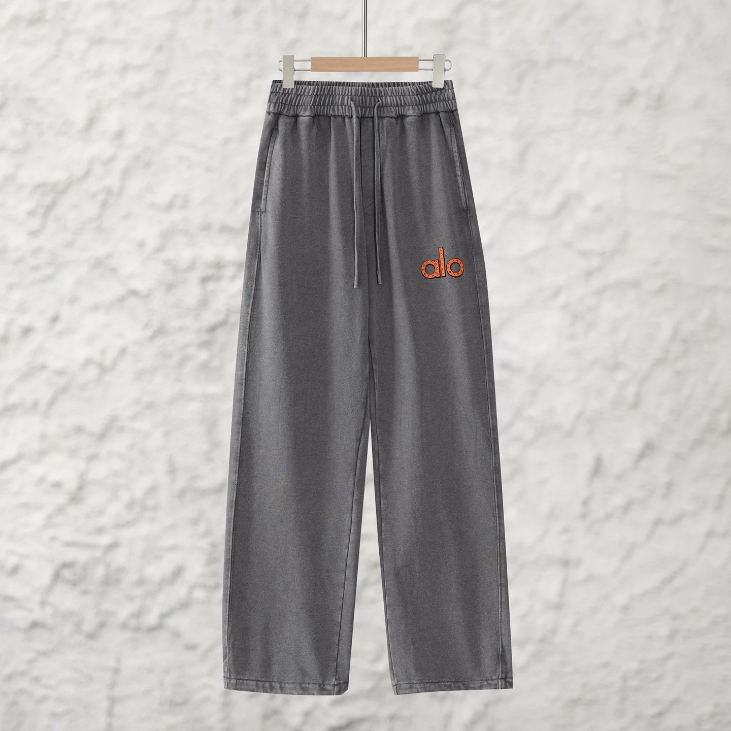 Signature Edit Alo Yoga Wide Lounge Pants - Gray