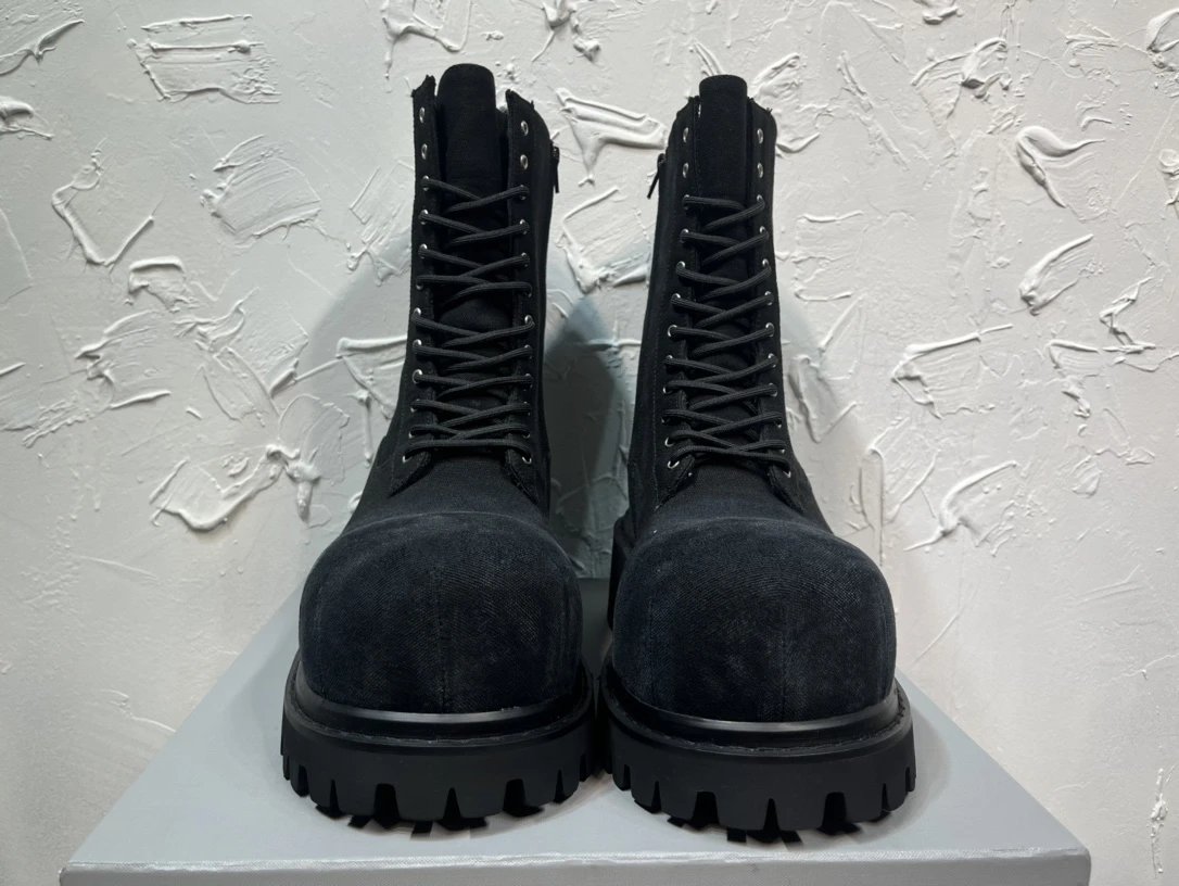 Black Combat Boot with Tall Black Lace-up Boot for Casual Outfits