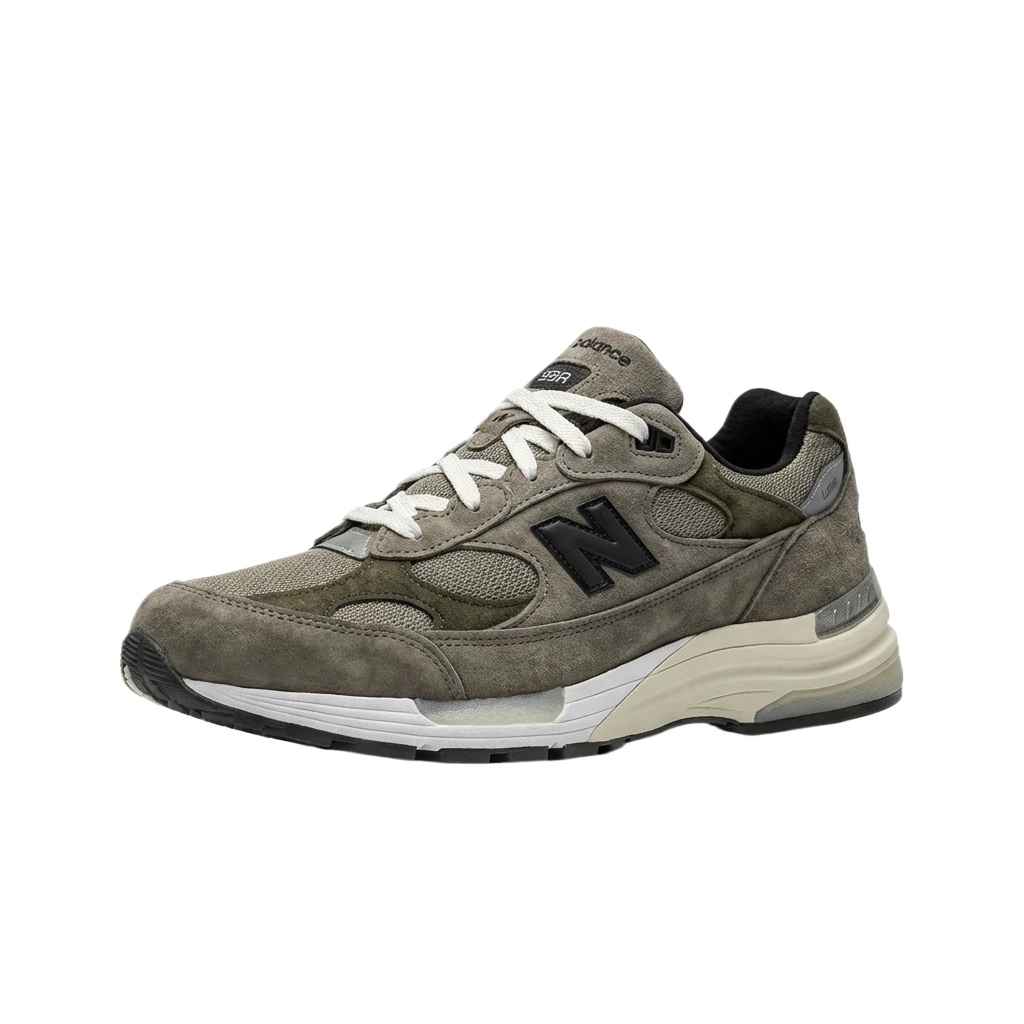 New Balance retro - style gray sports shoes