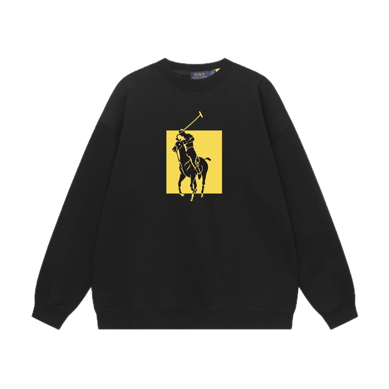 The classic black sweatshirt of Ralph Lauren.