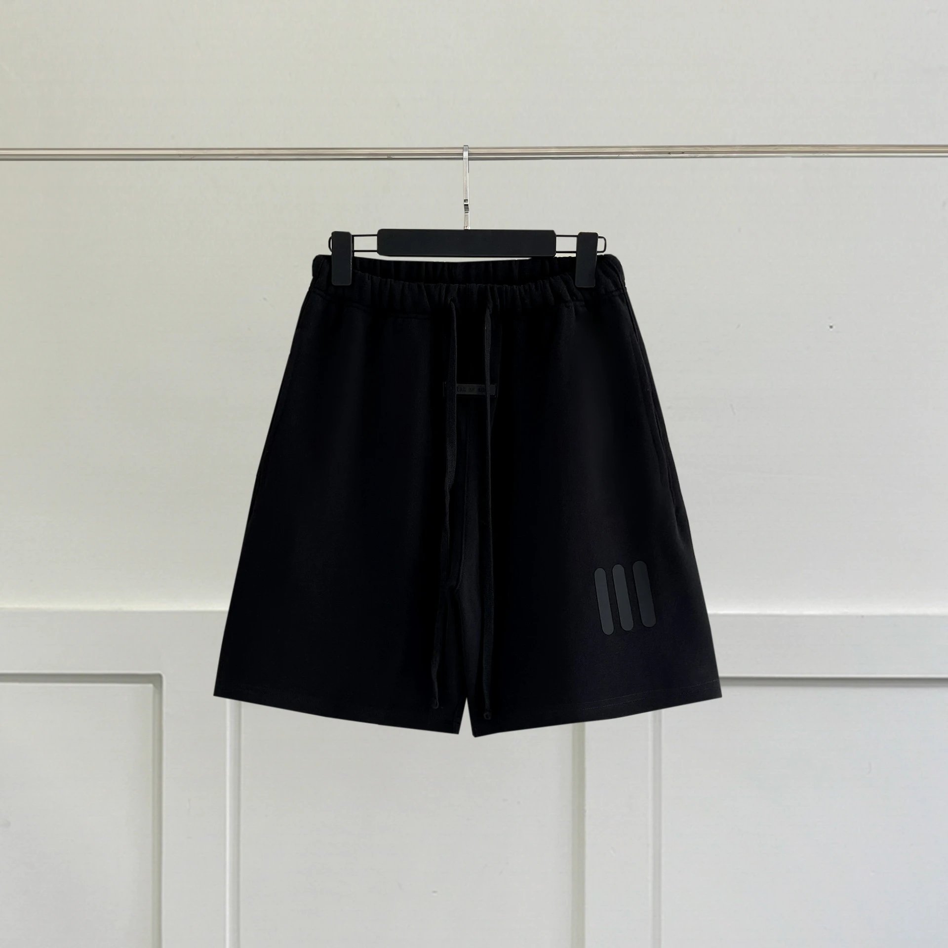 ESSENTIALS minimalist style black shorts