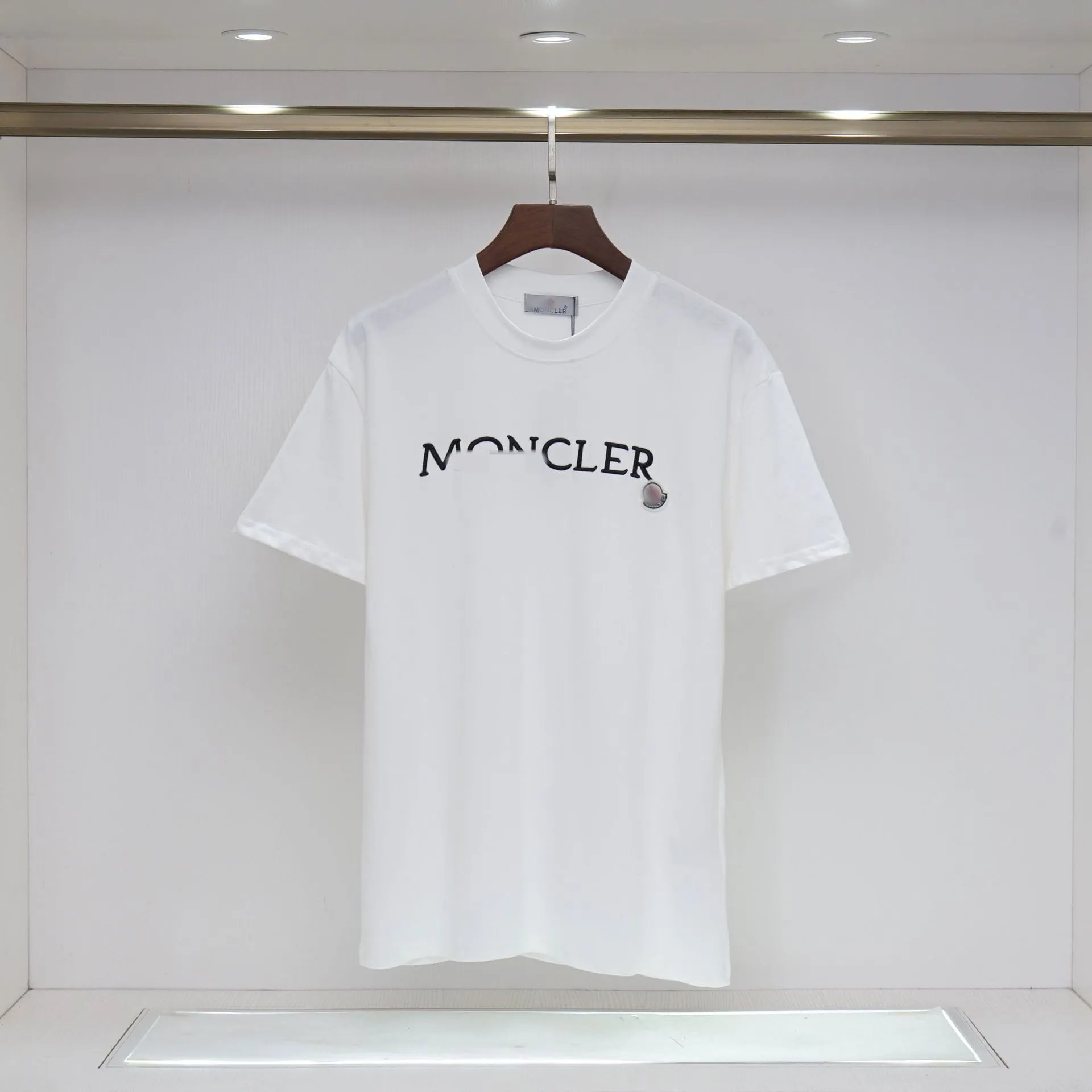 Moncler Classic Collection Minimalist Style White Short-sleeve T-shirt