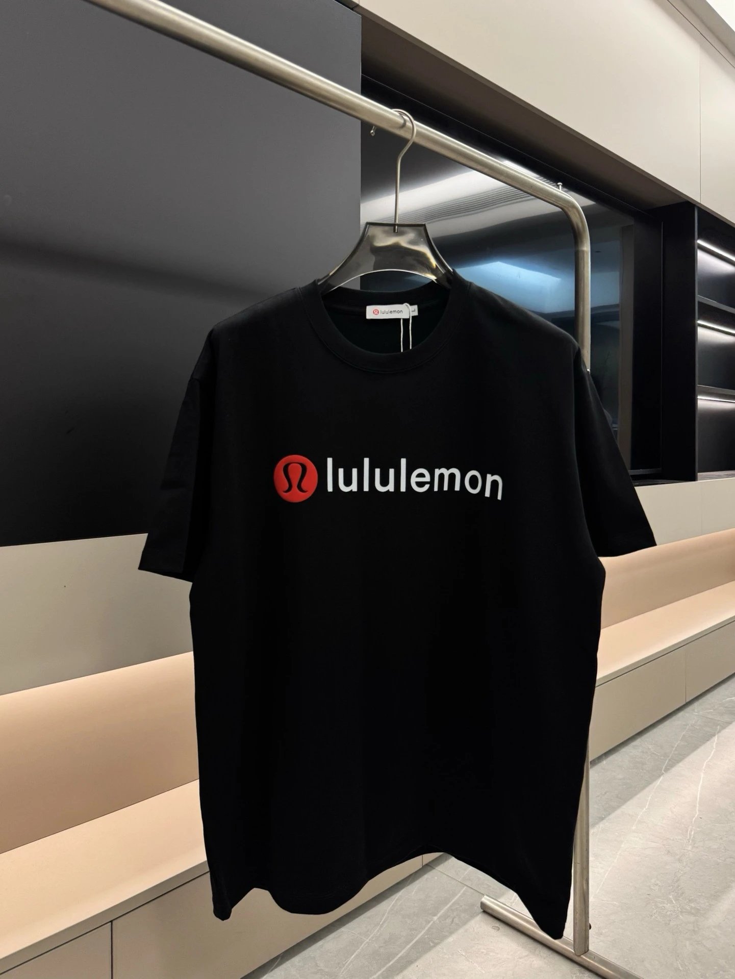 lululemon Printed Casual Style Black Short-sleeve T-shirt