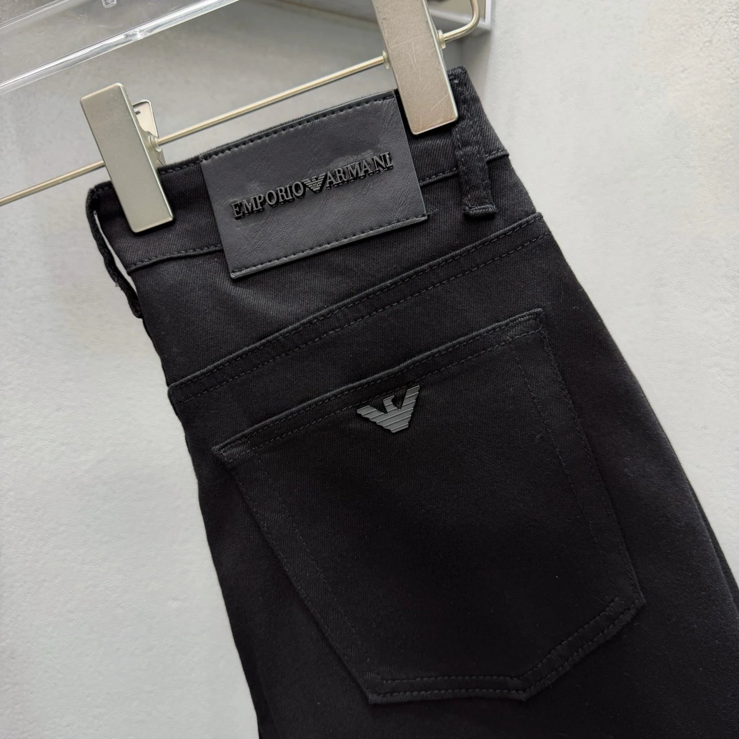 Signature Edit Emporio Armani Slim Jeans - Black