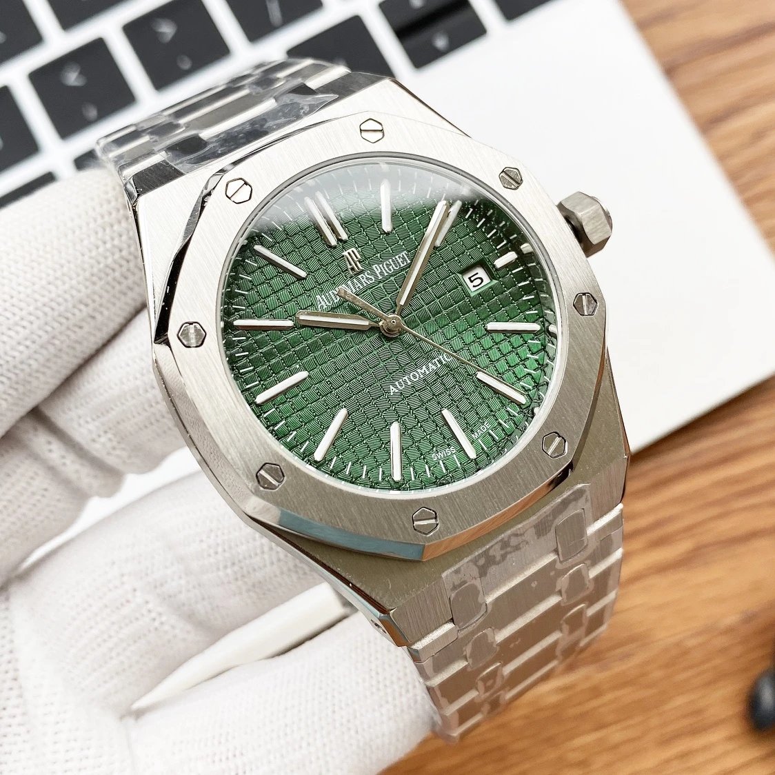 Royal Oak Automatic Watch in Silver And Green with green textured dial and integrated metal bracelet - Audemars Piguet
