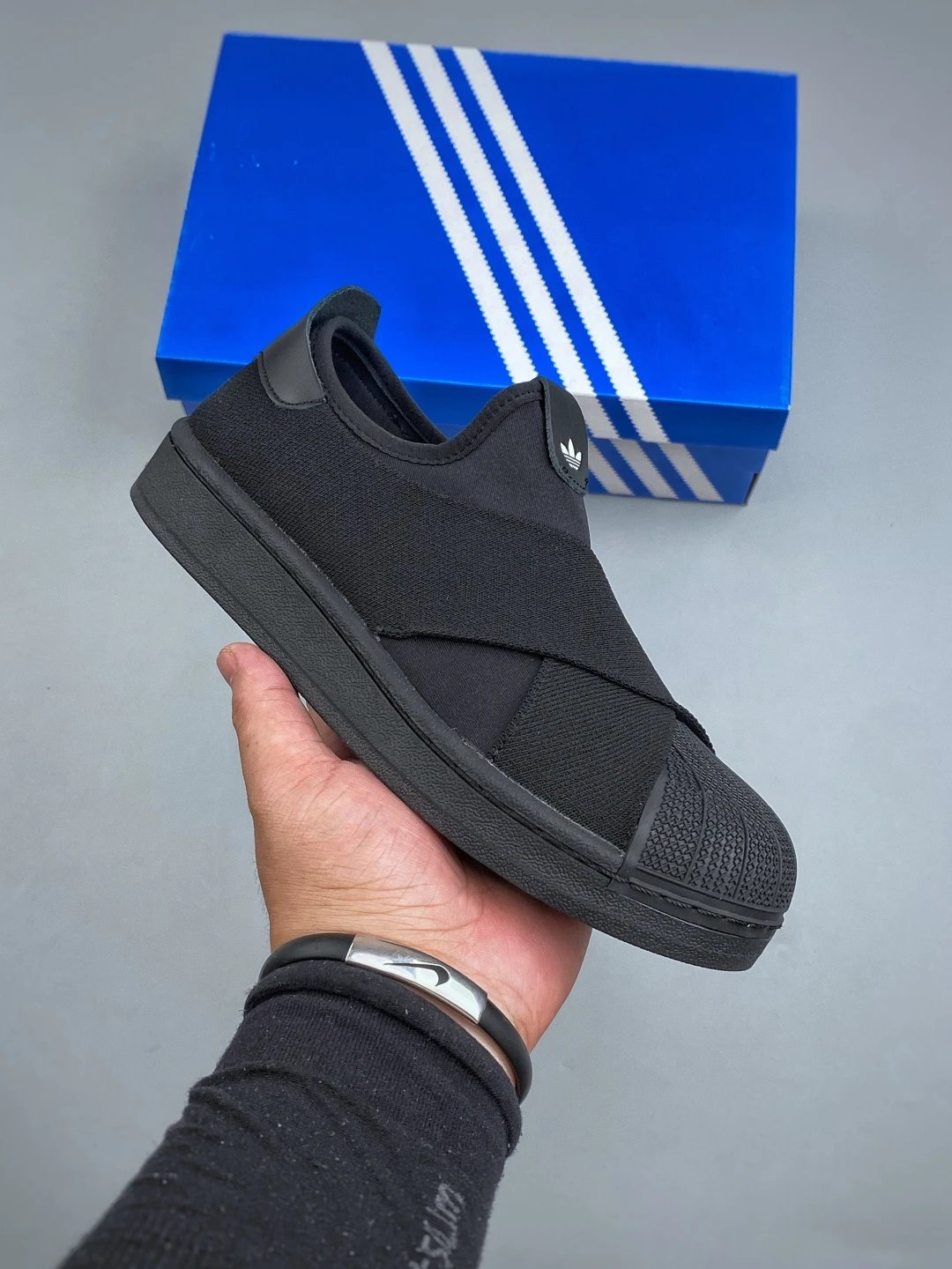 Adidas Slip-On Sneakers in Black, Finished with Classic Lace-Up