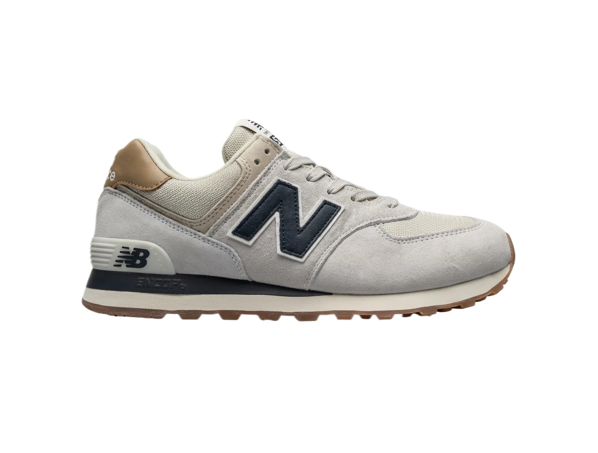 Retro - style grey sports shoes of New Balance