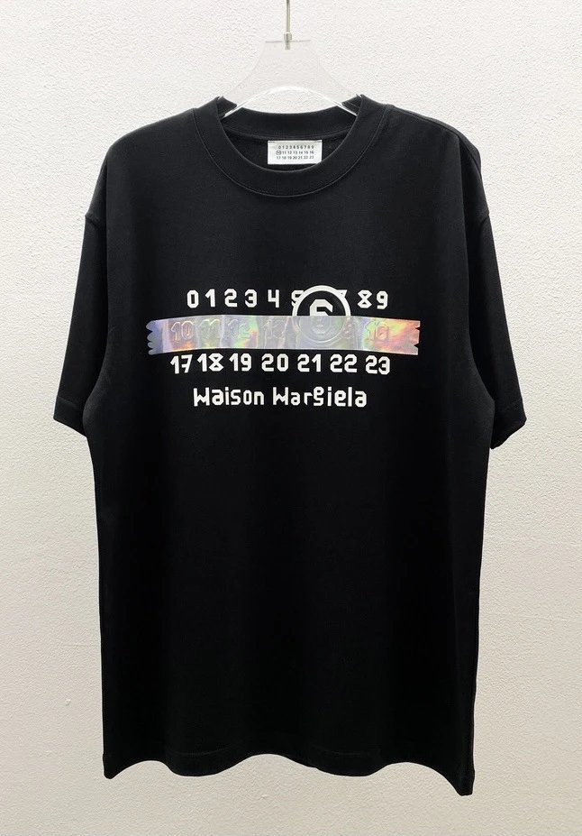 Maison Margiela Digital Trendy Black T-Shirt