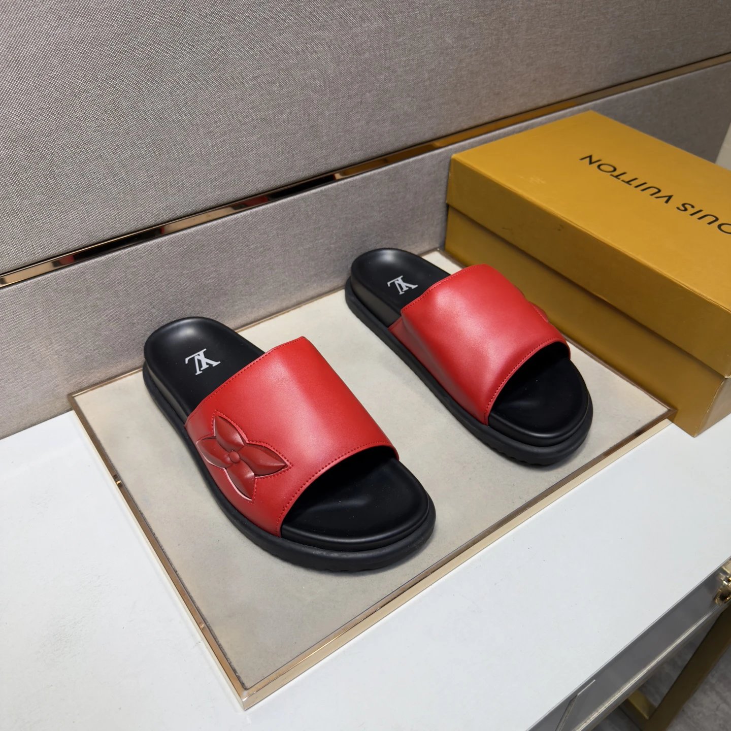 Louis Vuitton Classic Monogram Casual Red Slides