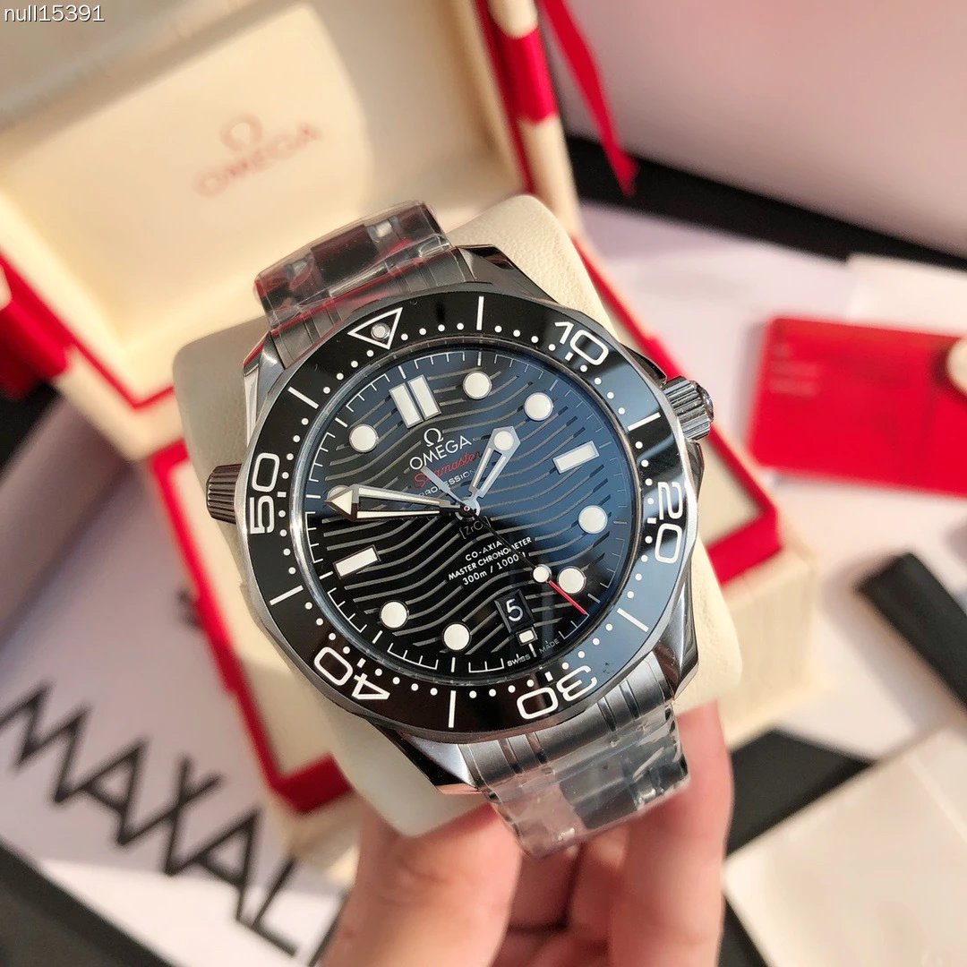 Smart-Casual Silver And Blue Omega Seamaster Dive Watch