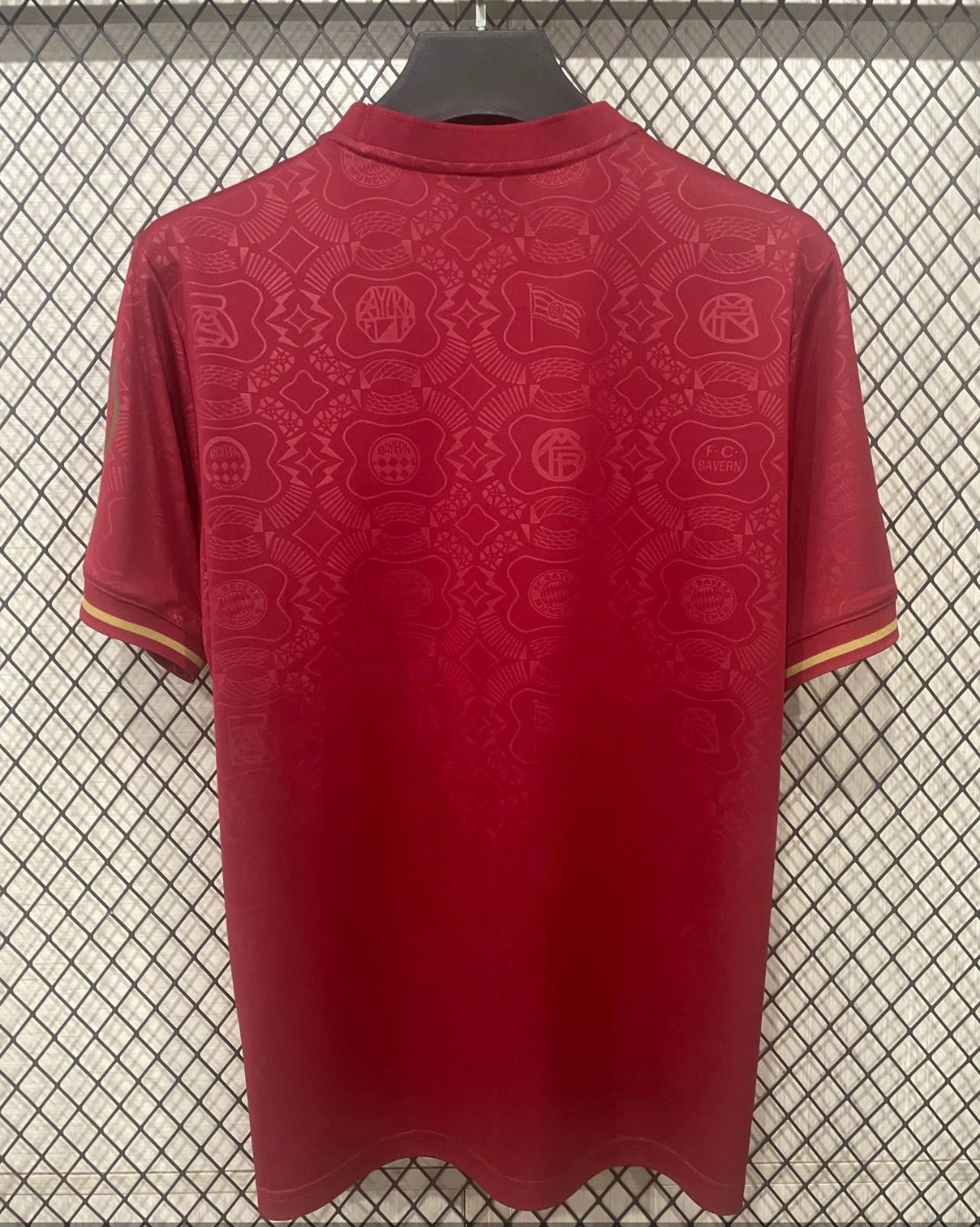 Bayern Munich Lightweight Kimmich #6 soccer jersey Red Bayern Munich for Trend Styling