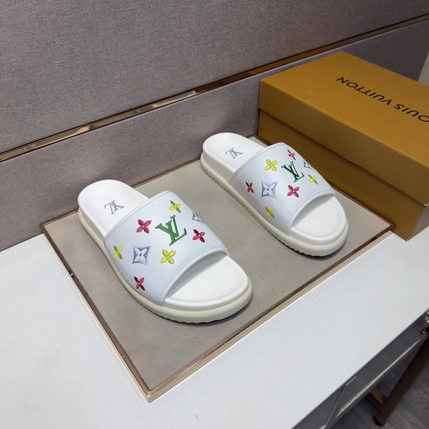 Louis Vuitton Embroidered Monogram Trendy White Slippers