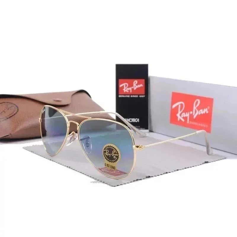 Ray-Ban Travel Aviator sunglasses Metal Frame Sunglasses with Soft Visual Tone