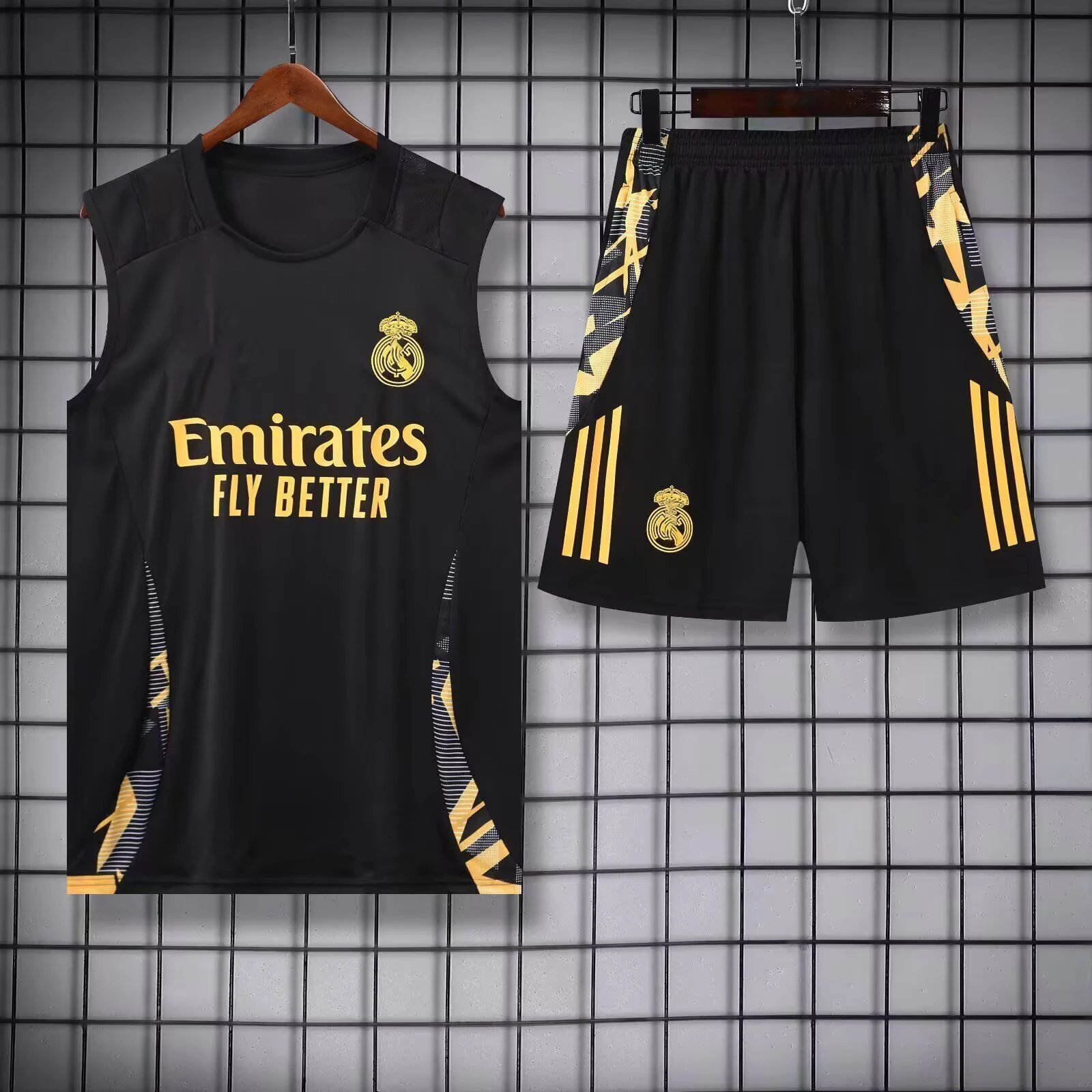Real Madrid Lightweight Training jersey set Navy Sleeveless Top for Trend Styling