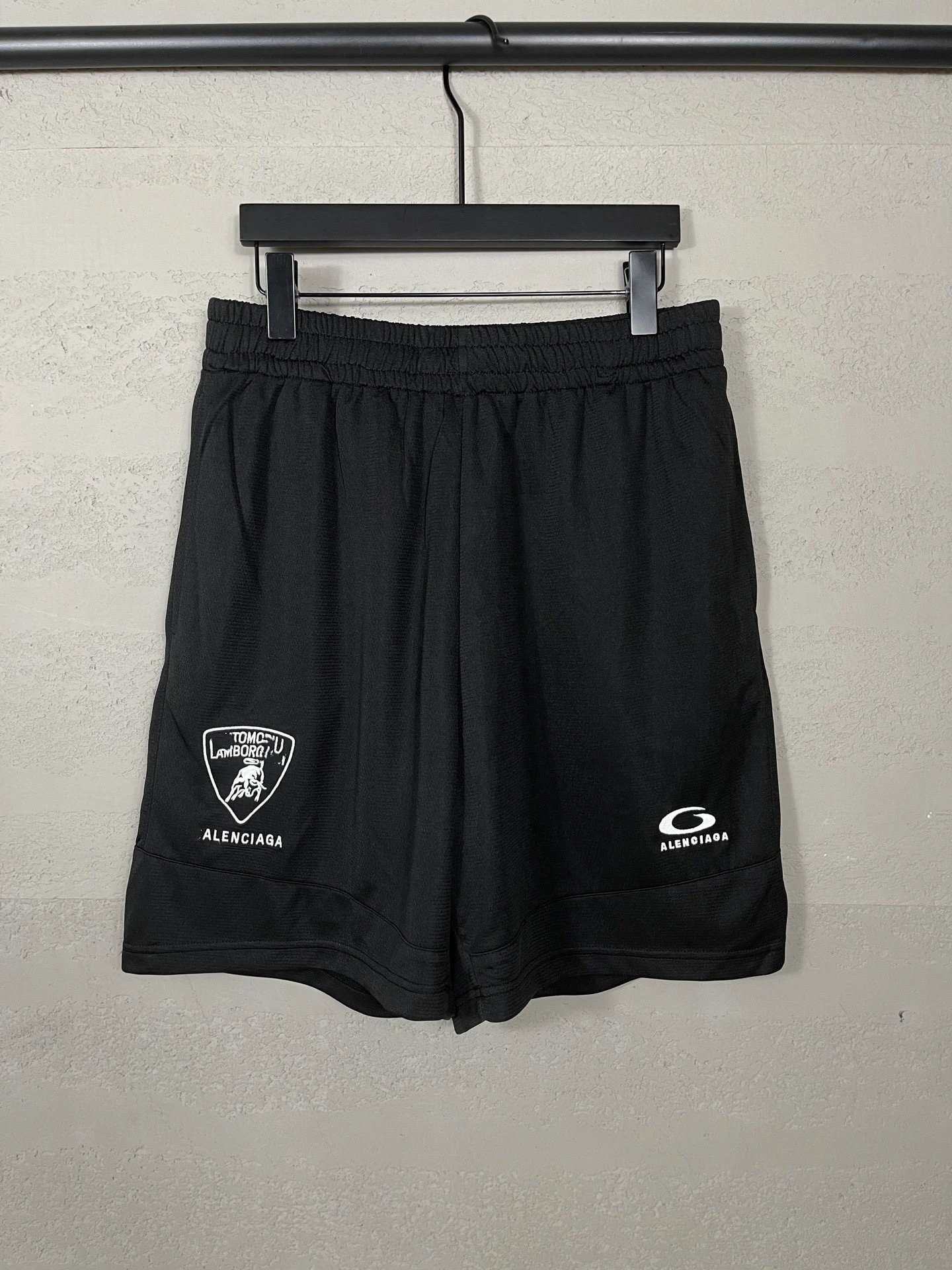 Balenciaga casual style black shorts