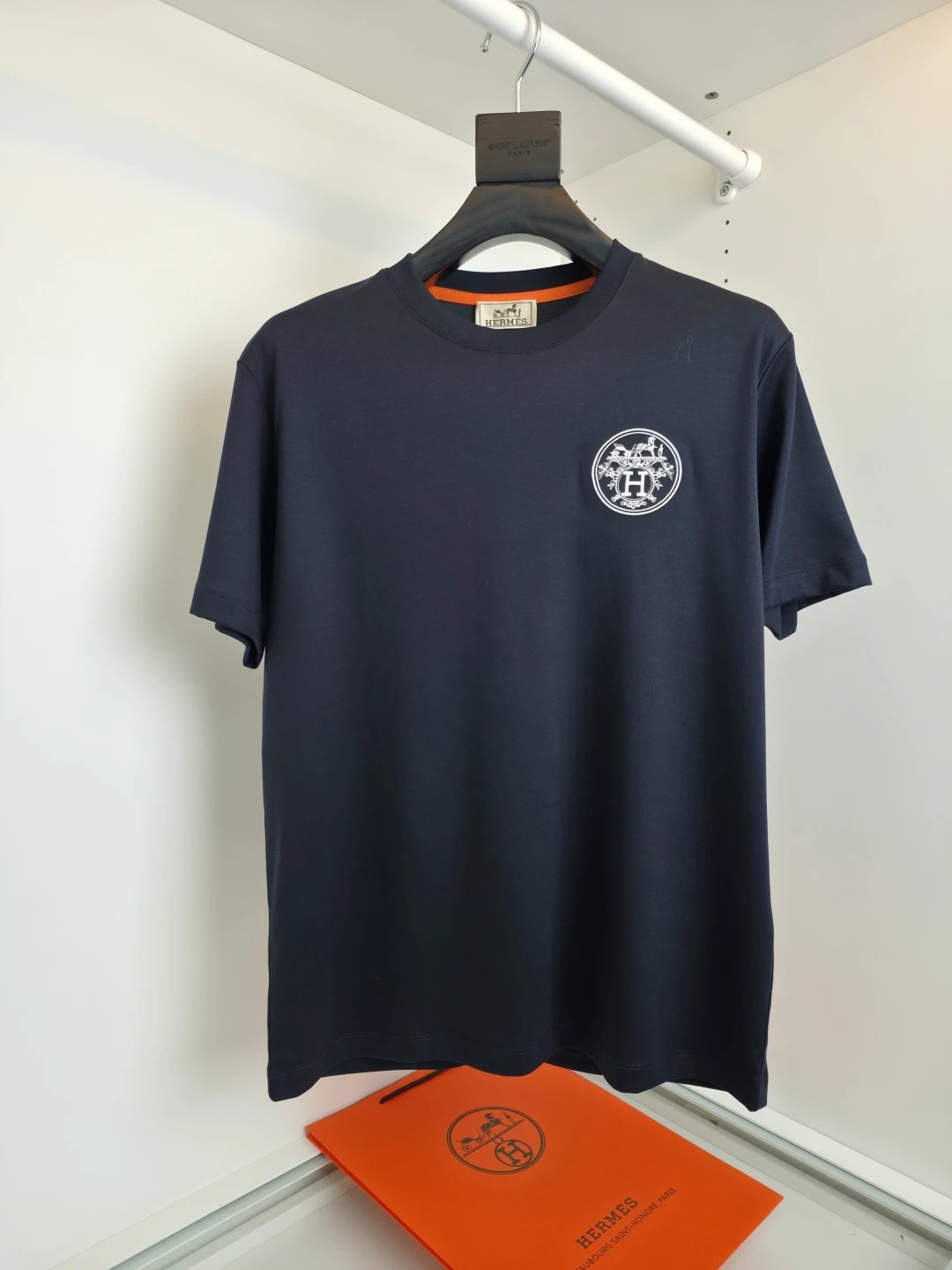 Hermès classic simple style navy blue T-shirt