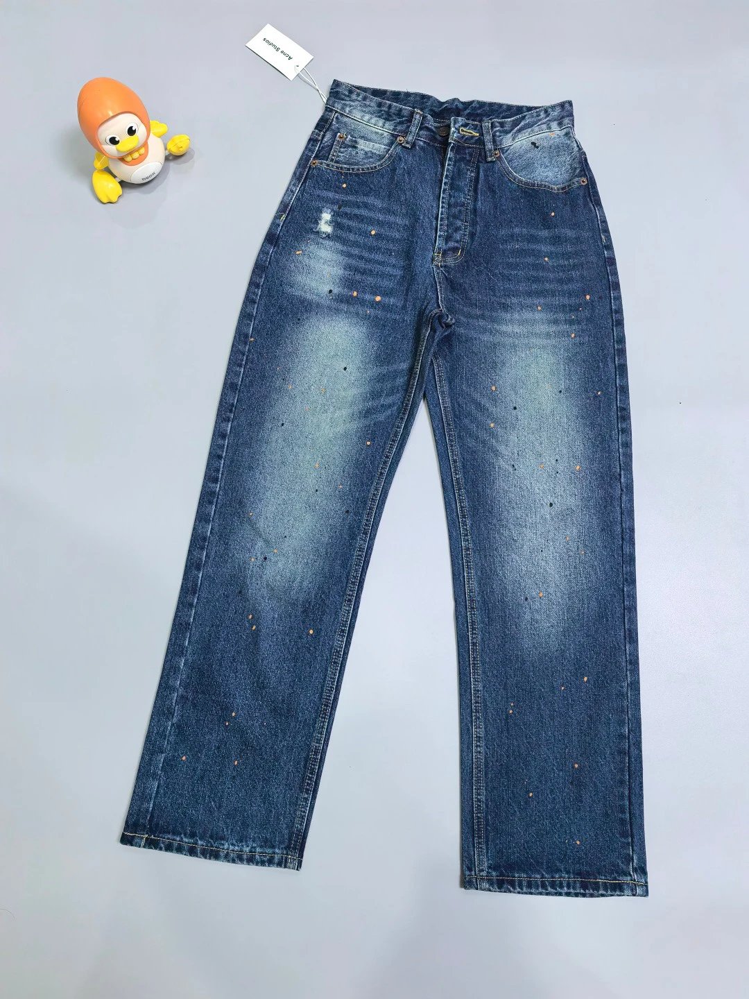 Wide-Leg Jeans Wardrobe Edit in Dark Blue