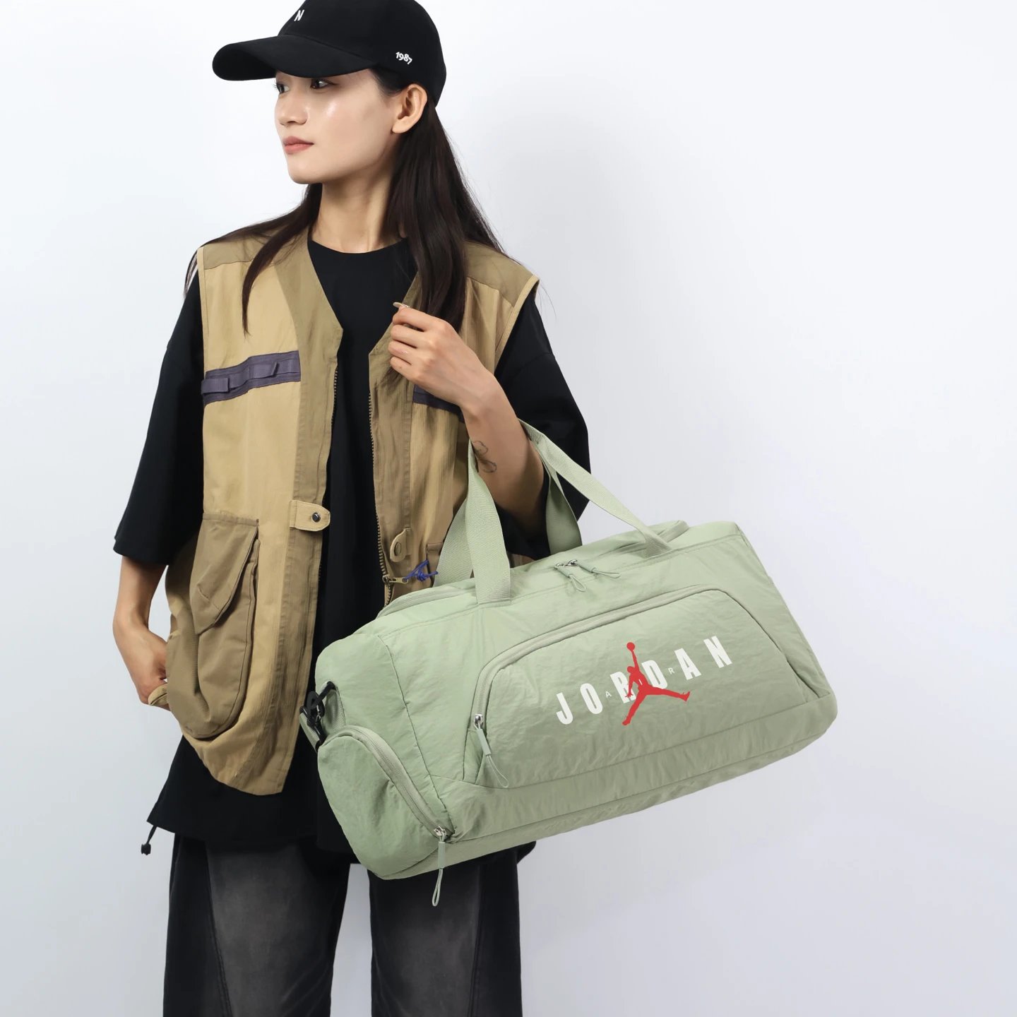 Green Sport Duffel Carried Jordan Duffel Bag for Daily Rotation