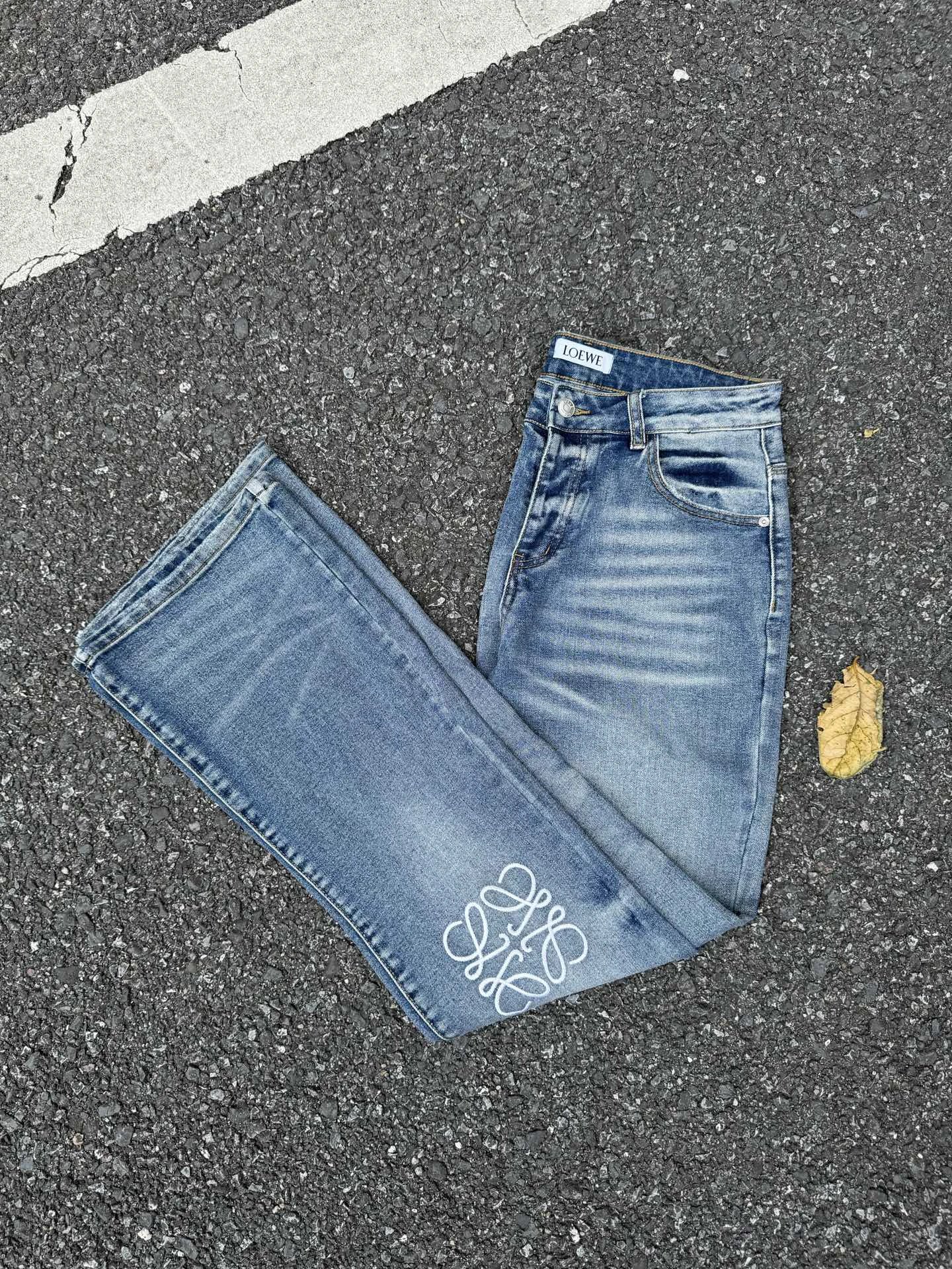 Contrast Script Near The Hem And Vintage Wash Logo Cuff Jeans by LOEWE - Weekend