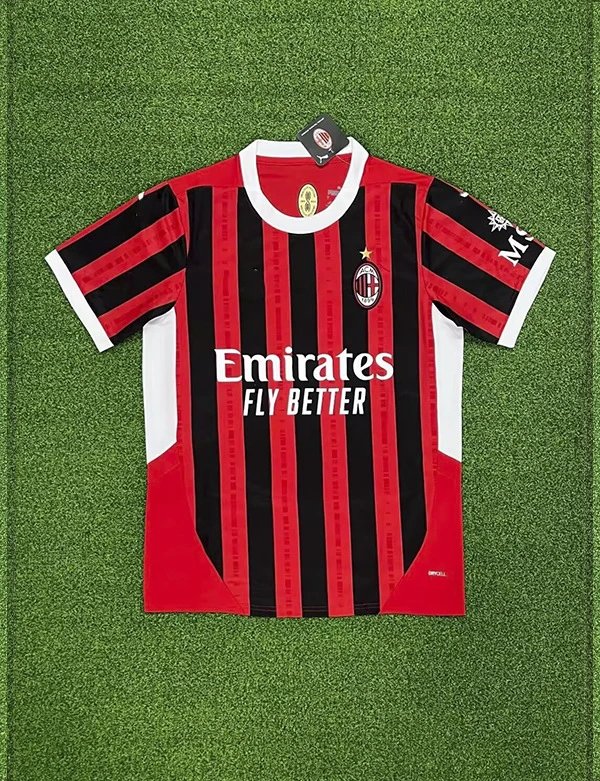 Real Madrid Relaxed Home soccer jersey White Real Madrid with Designer-Inspired Detail