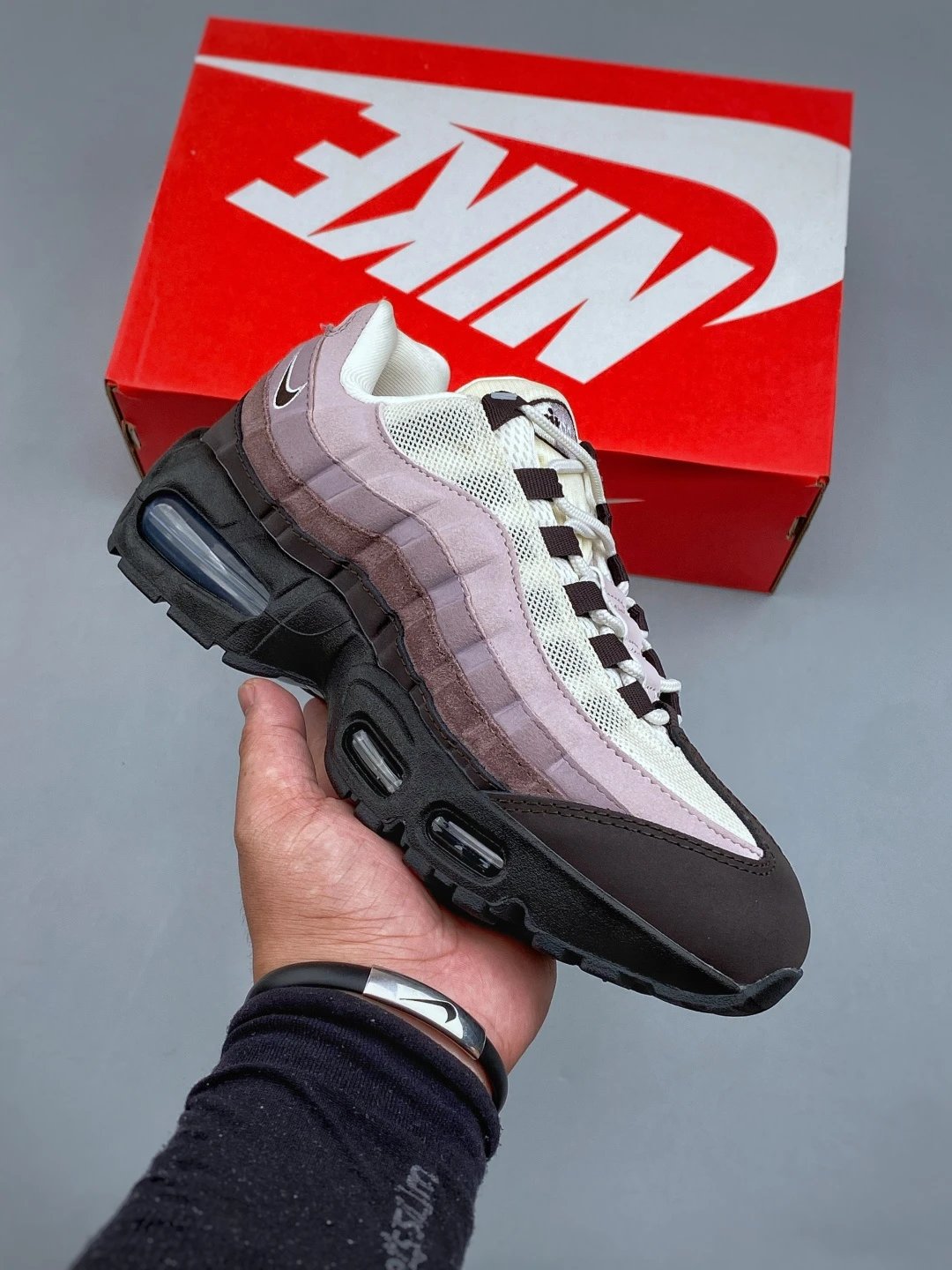 Nike Brown and Pink Air-Cushioned Runners with Wide Cushioned Base
