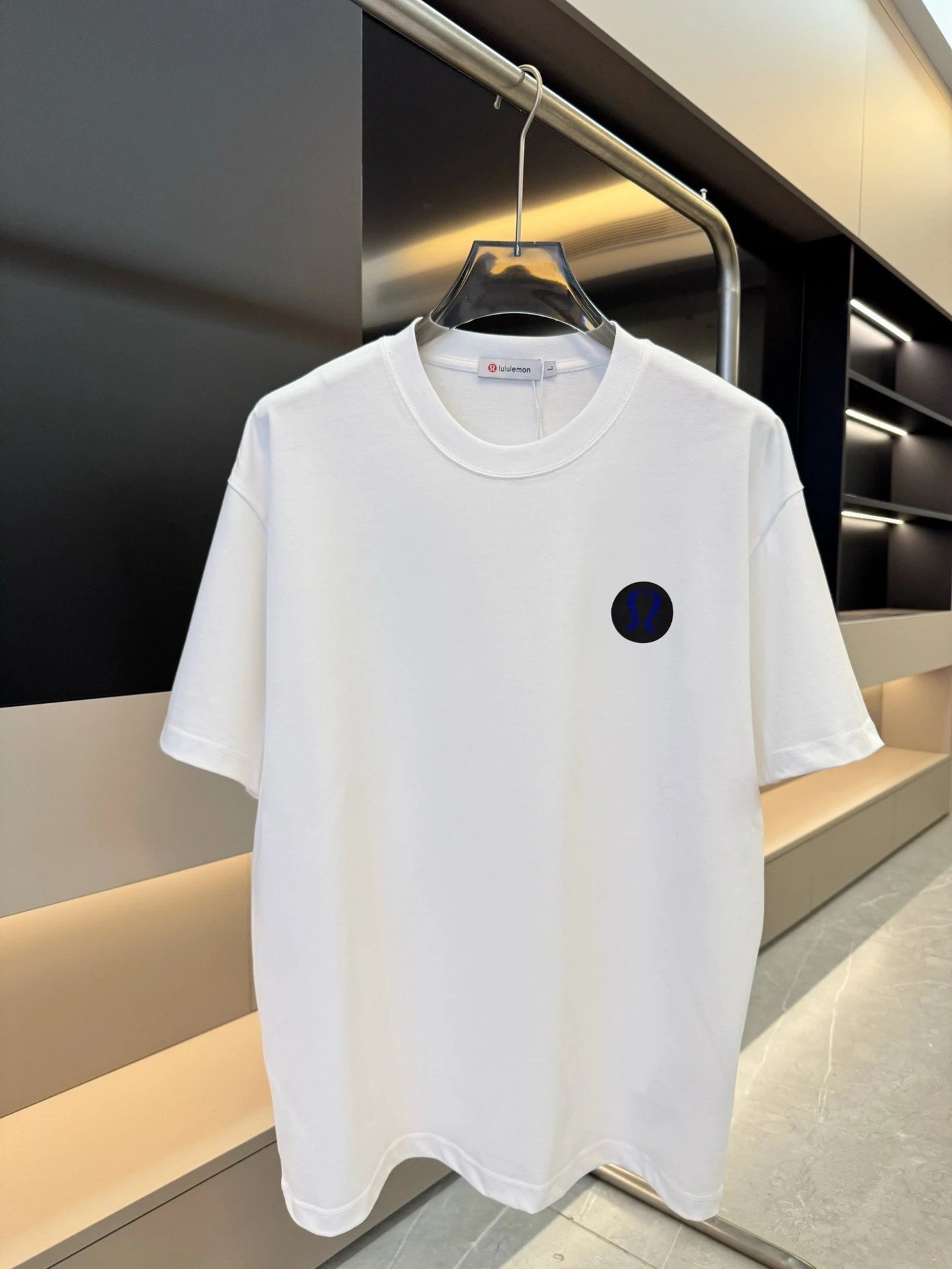 lululemon Classic Collection Sporty Style White T-Shirt