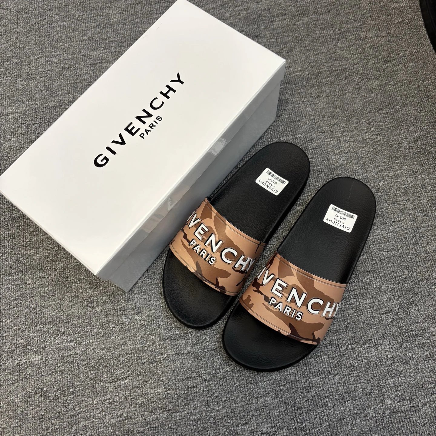 Givenchy Alphabet Collection Trendy Camouflage Slide Slippers