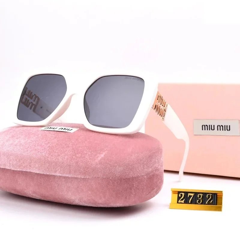 Miu Miu Daily Oversized sunglasses Black Oval Sunglasses with Visual Detail