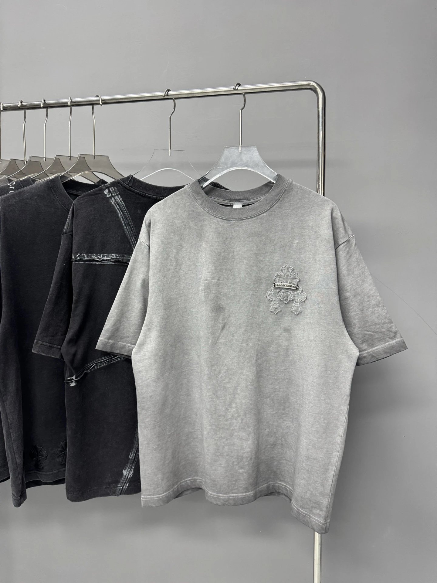 Chrome Hearts Cross Embroidered Vintage Distressed Gray Short-sleeve T-shirt