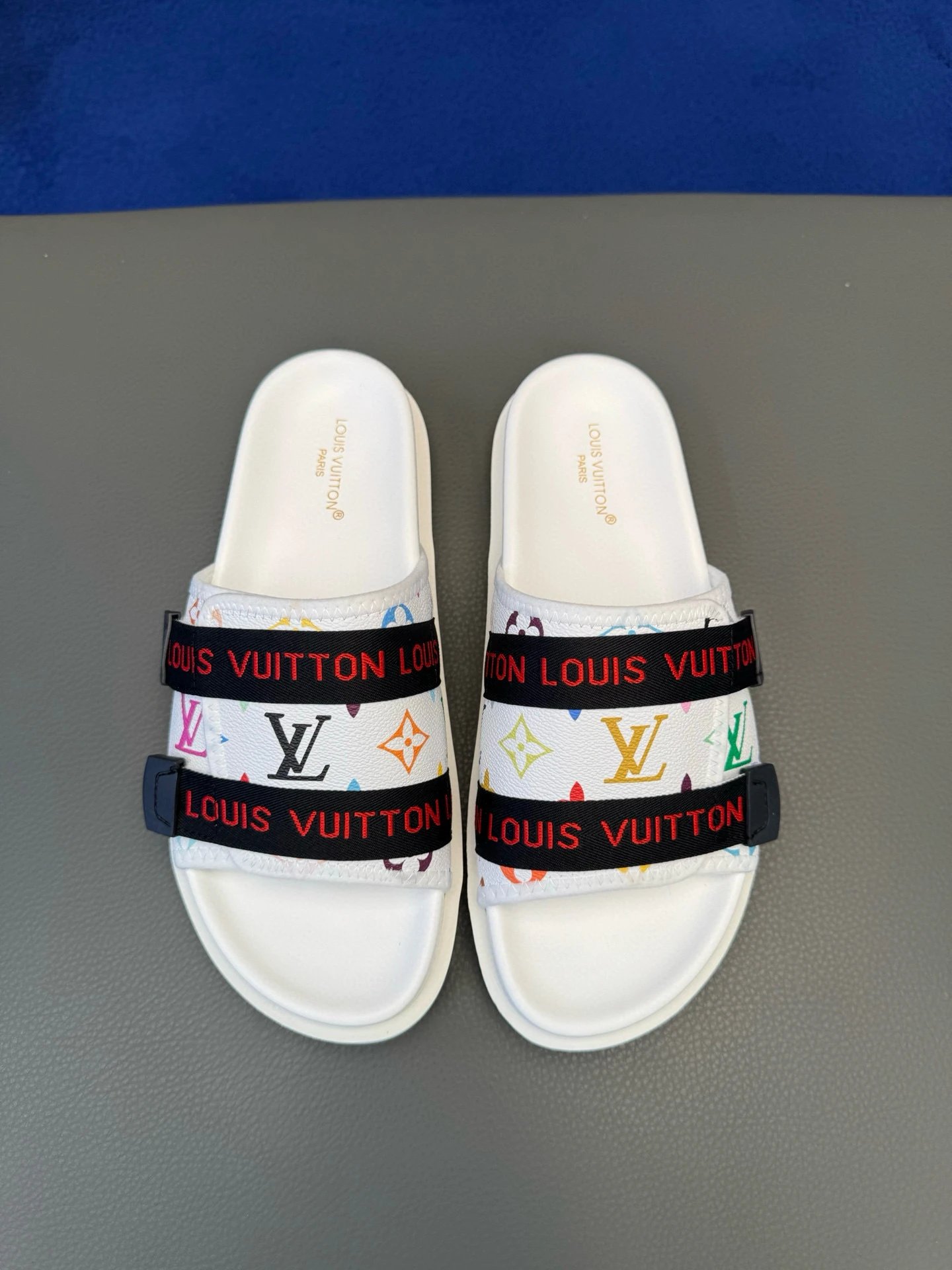 Louis Vuitton Classic Monogram Trendy Cool White Slippers