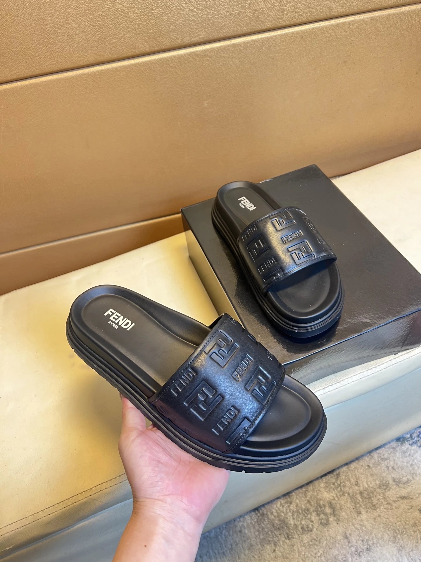 Fendi FF Collection Light Luxury Style Black Slides