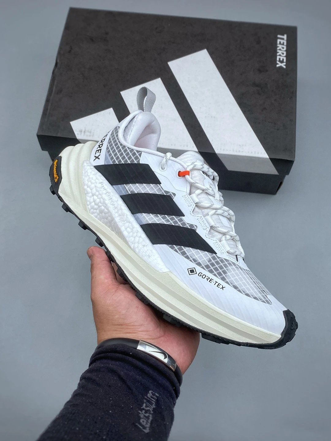 Adidas Trail Sneakers in White and Black, Finished with Three-Stripe Panels