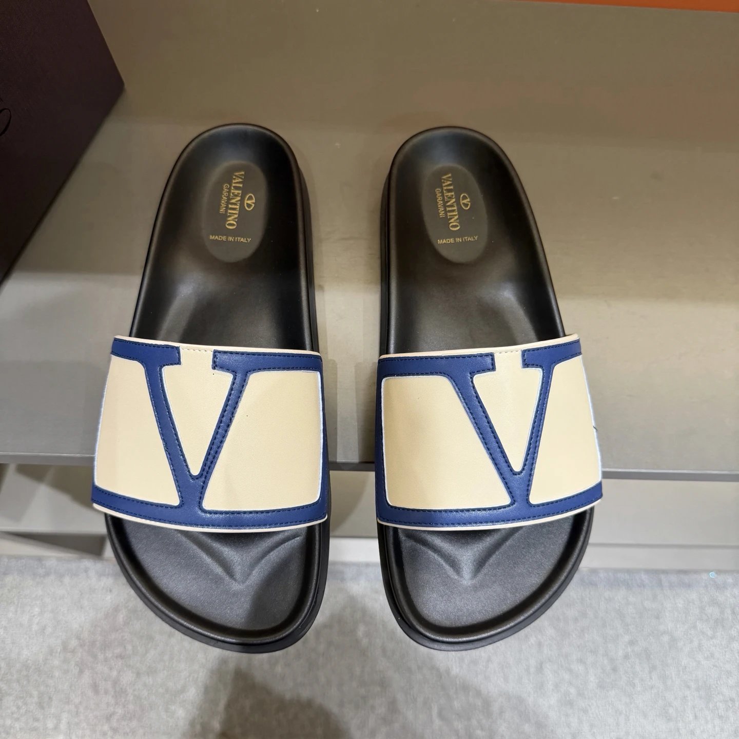 Valentino Big V Light Luxury Blue & Beige Color-block Slide Sandals