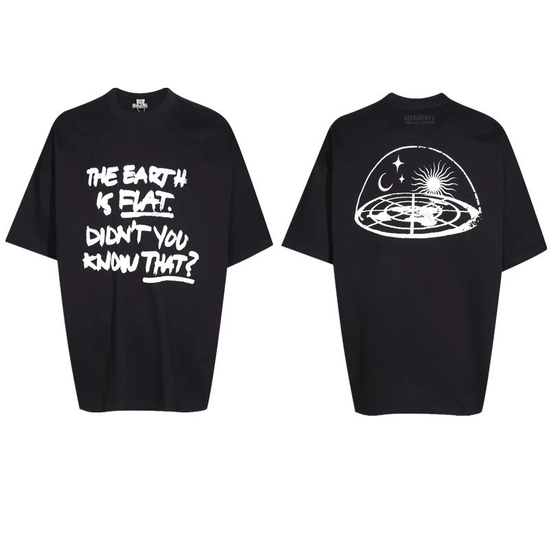Daily Statement graphic T-shirt Black Colorful Lucky with Visual Detail