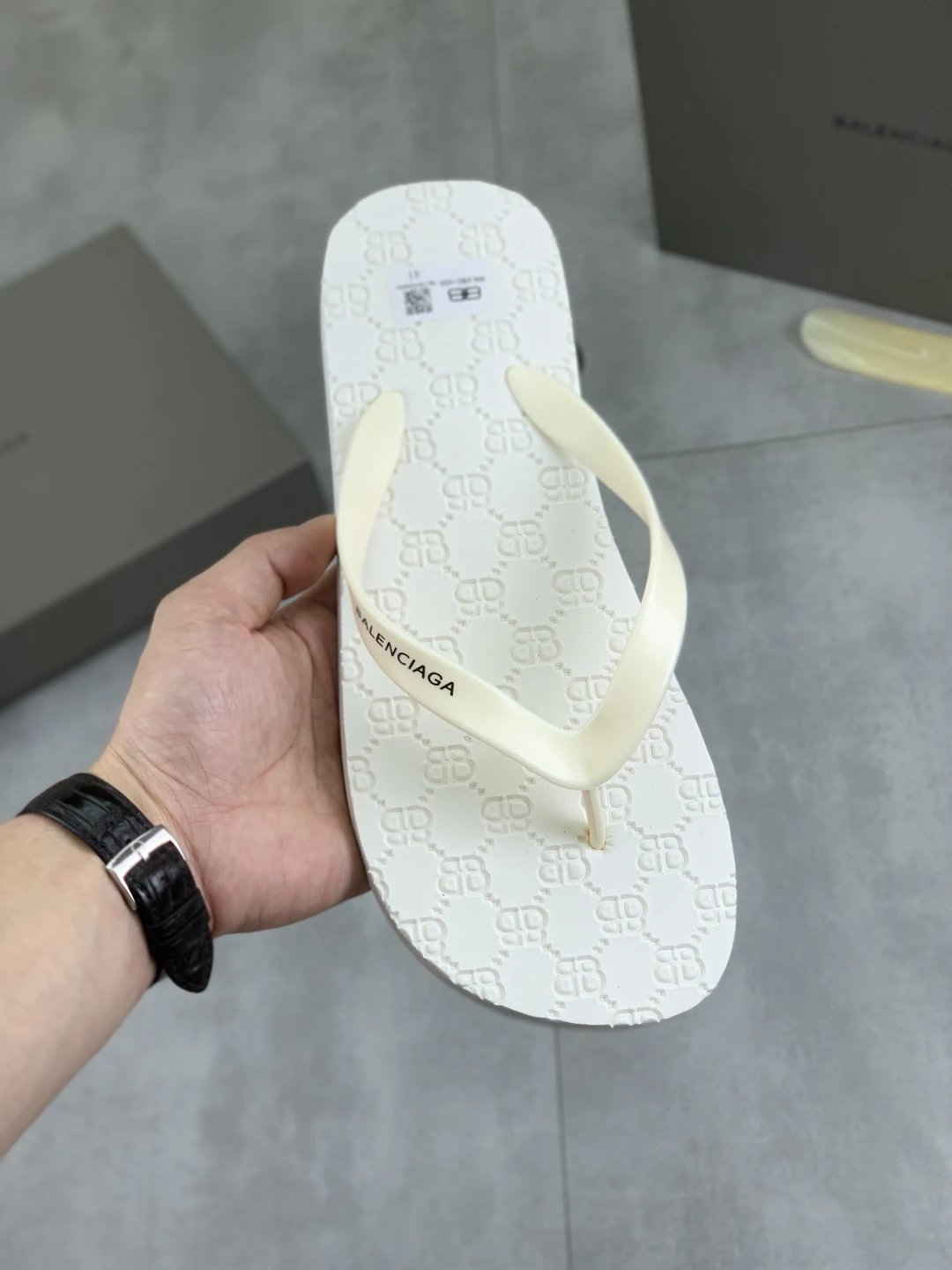 Balenciaga Monogram Casual Style Off-white Flip-flops