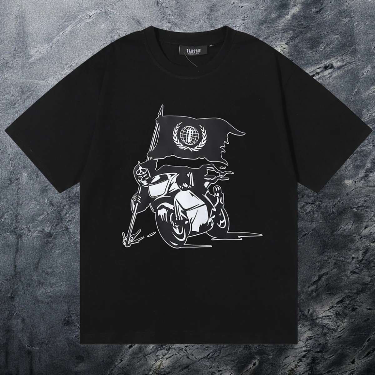 Trapstar Premium Style Keys graphic T-shirt Black White Key for Resort Outfits