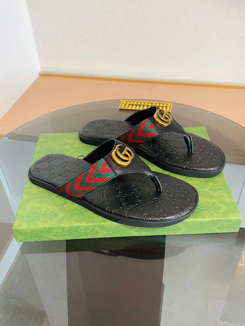 Gucci Double G Vintage Black Flip-Flops